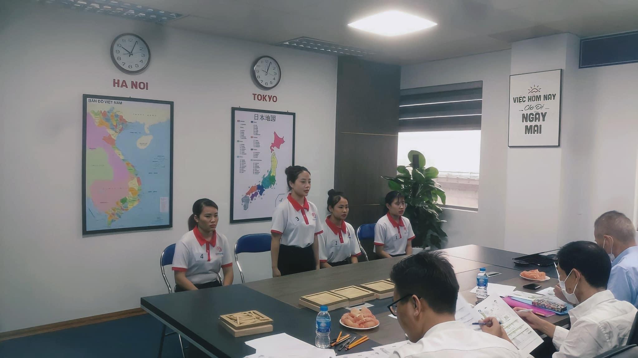 Phỏng vấn trực tiếp